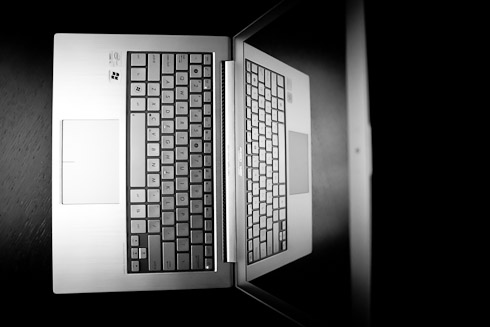 zenbook-0129-small.jpg